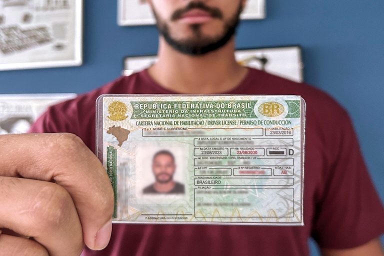 Novo programa do governo que oferece Habilitação gratuita